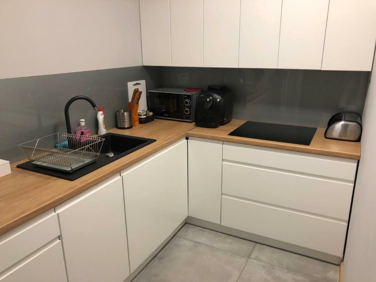 Klimatyzowany Apartament Paris Kielce Zewnętrze zdjęcie